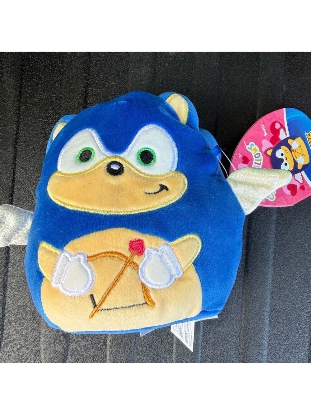NWT Squishmallows Sonic the Hedgehog Plush Toy. 5 inch plush